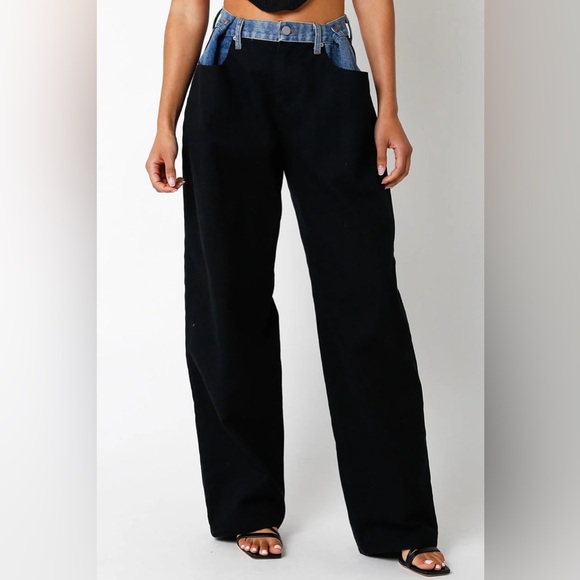 Chic Black Pants with Denim Accents - Picture 2 of 7